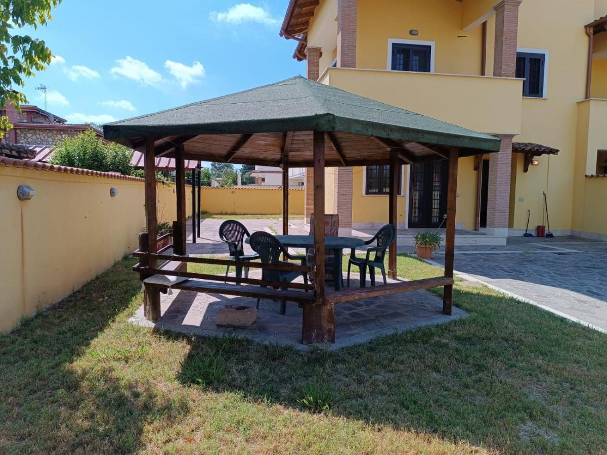 Cottage Ostiaantica Экстерьер фото